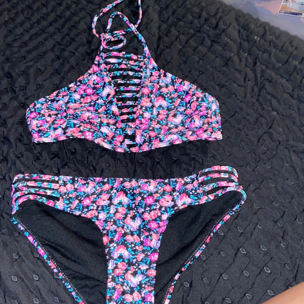 bikini